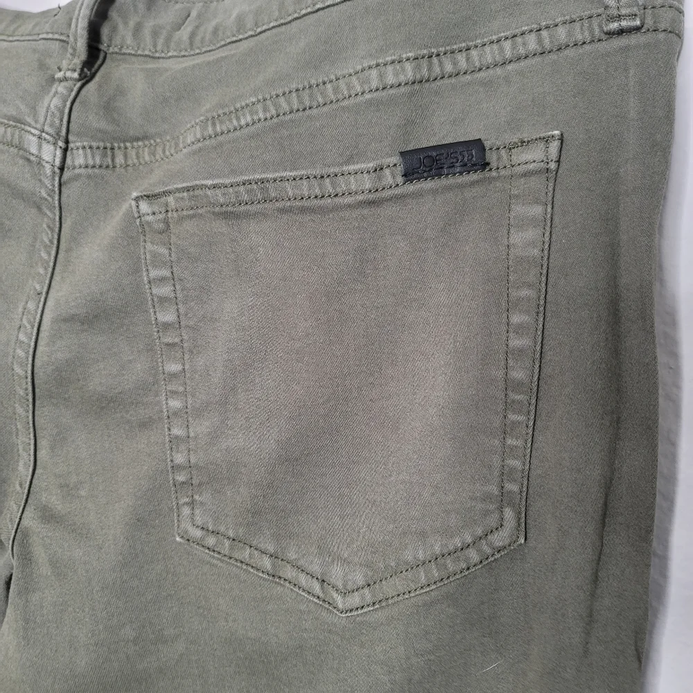 Men's The Asher Slim Fit Joe's Jeans in muted olive color, size 36 - Picture 10 of 10